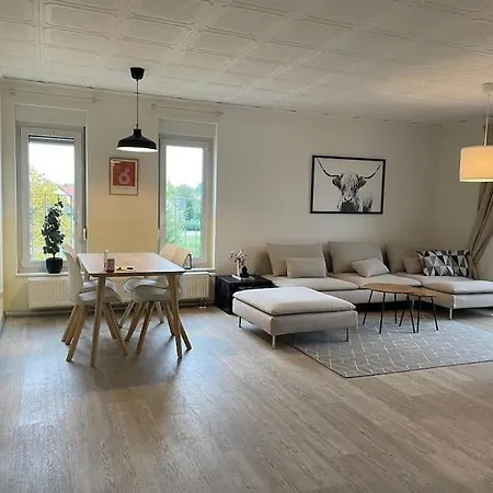 Appartamento Traumhafte Im Gruenen *